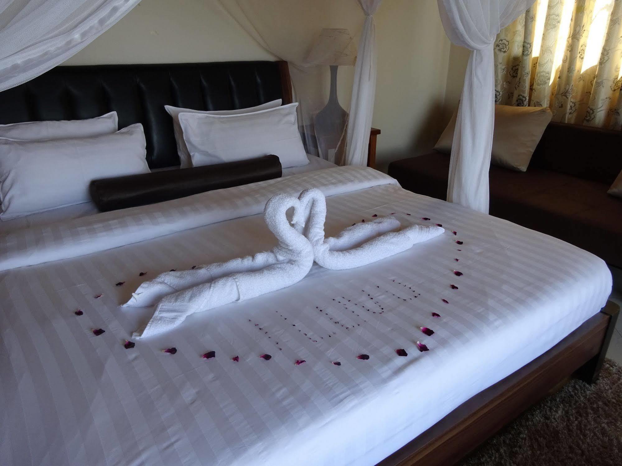 Lake Kariba Inns Siavonga Esterno foto